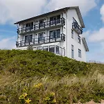 Ferienhaus De Horizon *